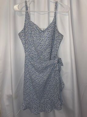 Floral Blue Tie Front Spaghetti-Strap Wrap Dress